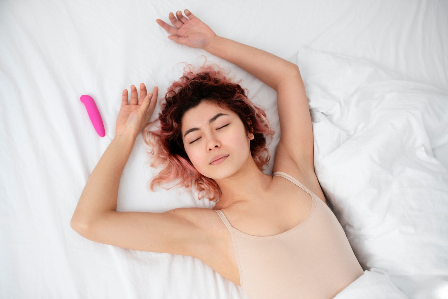 Bienfaits des sextoys sur la santé - femme épanouie explorant son bien-être