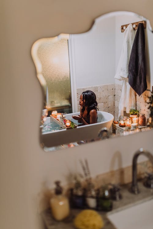 Confiance en soi et epanouissement avec le bon sextoy Comment choisir son premier sextoy - confiance en soi et epanouissement