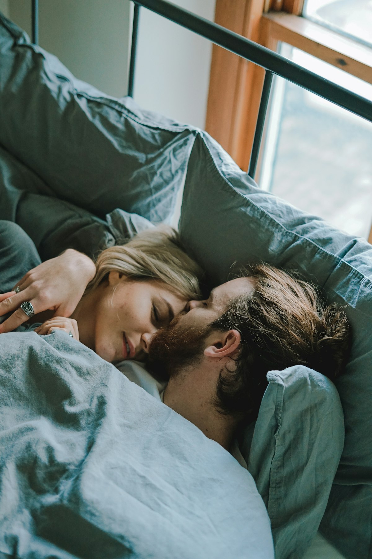 Rituel intimité couple au quotidien : moment de tendresse et de connexion