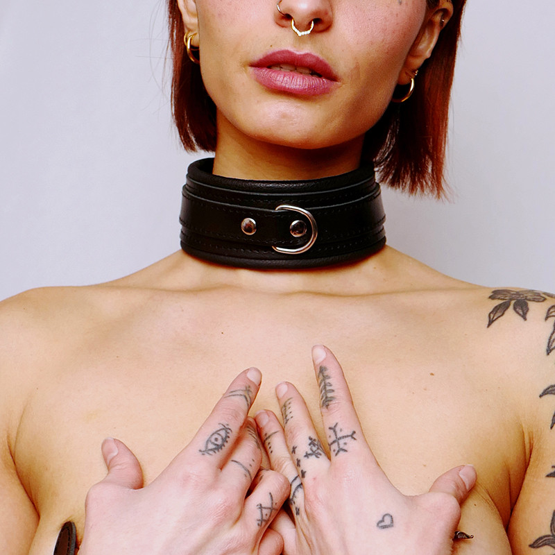 Collier BDSM en cuir molletonné noir - The Sinners