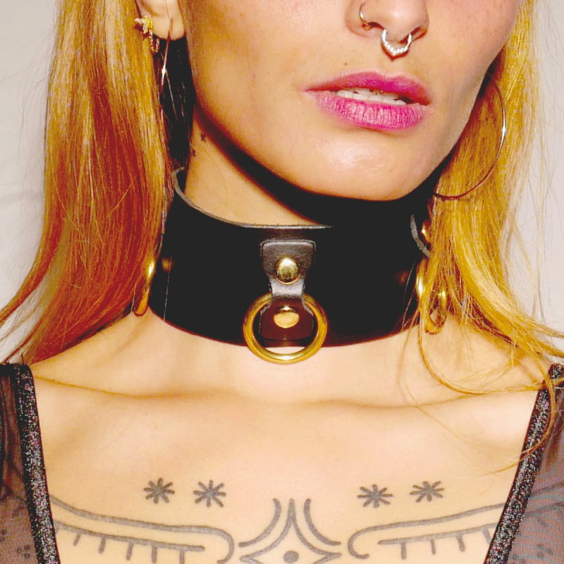 Collier choker en cuir avec anneaux dorés - The Sinners